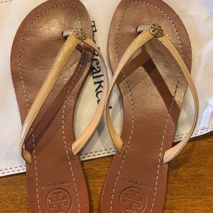 Tory Burch Terra Thong in Sun Beige